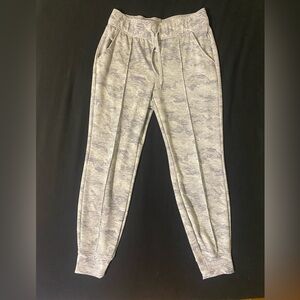 Camo jogger sweatpants